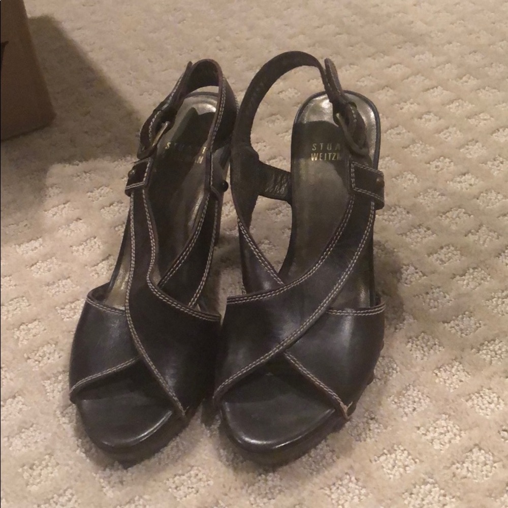 Brown leather crossover heels